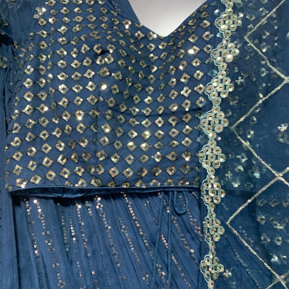 Brand new lengha in size 38 - Picture 2 of 8